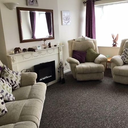 9 Gunfleet Court Apartment Клактън он Сий Екстериор снимка