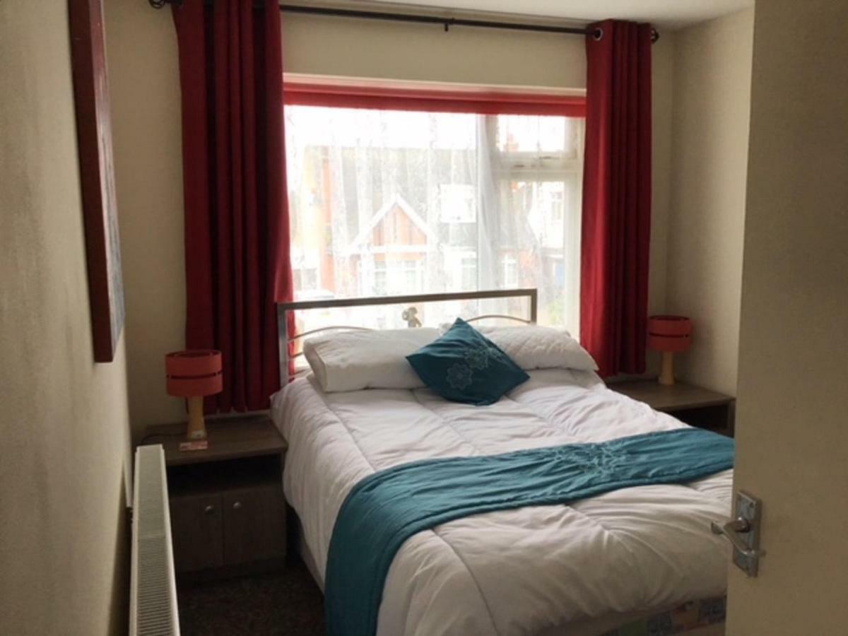 9 Gunfleet Court Apartment Клактън он Сий Екстериор снимка